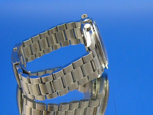 Omega Speedmaster Moonwatch