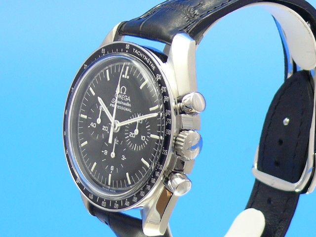 Omega Speedmaster Moonwatch