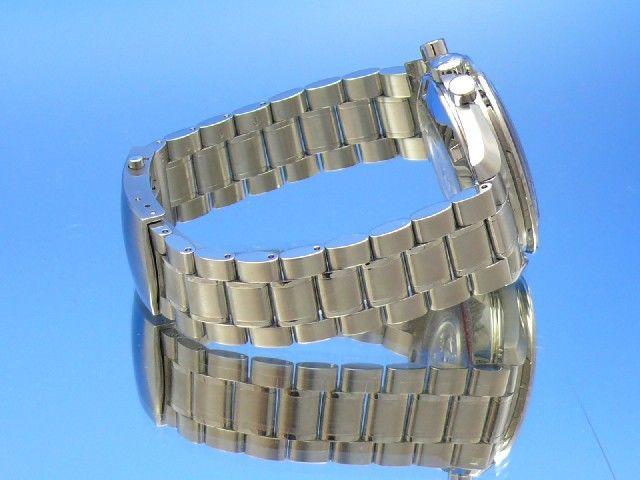 Omega Speedmaster Moonwatch