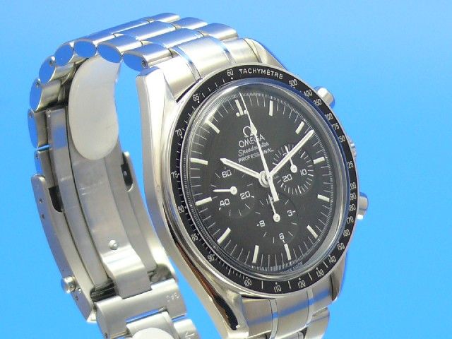 Omega Speedmaster Moonwatch