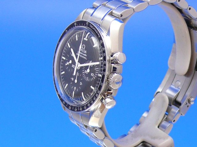 Omega Speedmaster Moonwatch