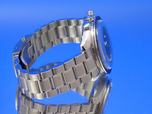 Omega Speedmaster Moonwatch