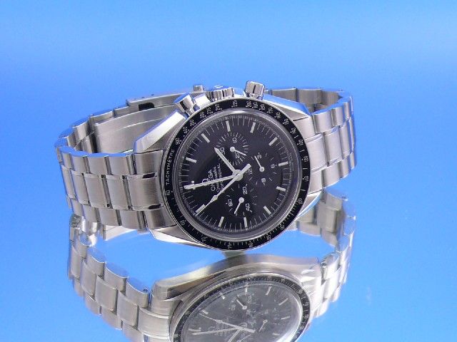 Omega Speedmaster Moonwatch