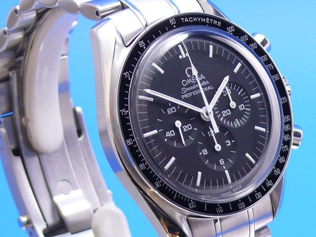 Omega Speedmaster Moonwatch
