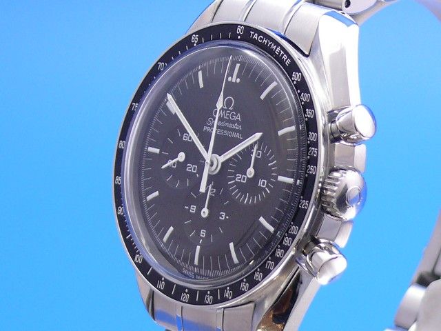 Omega Speedmaster Moonwatch