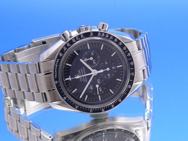 Omega Speedmaster Moonwatch
