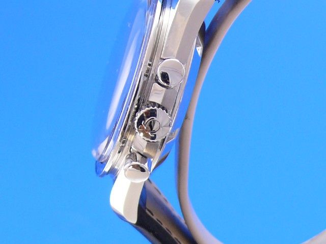 Omega Speedmaster Moonwatch