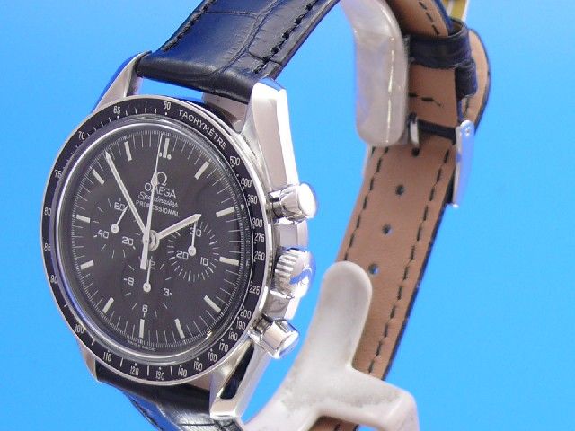 Omega Speedmaster Moonwatch