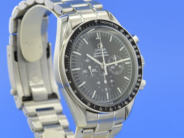 Omega Speedmaster Moonwatch