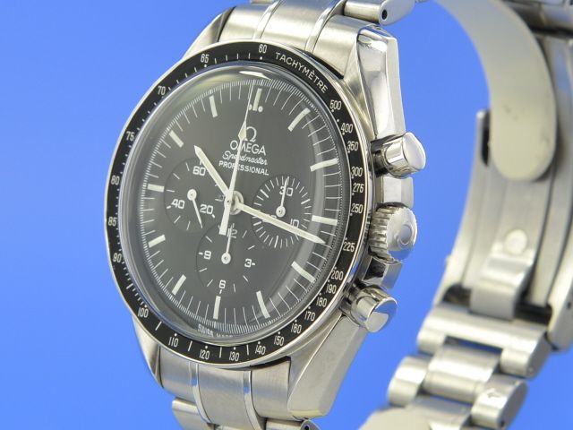 Omega Speedmaster Moonwatch