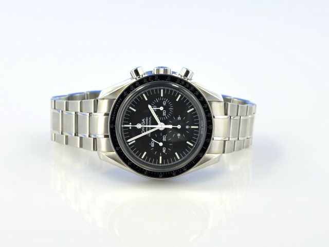 Omega Speedmaster Moonwatch