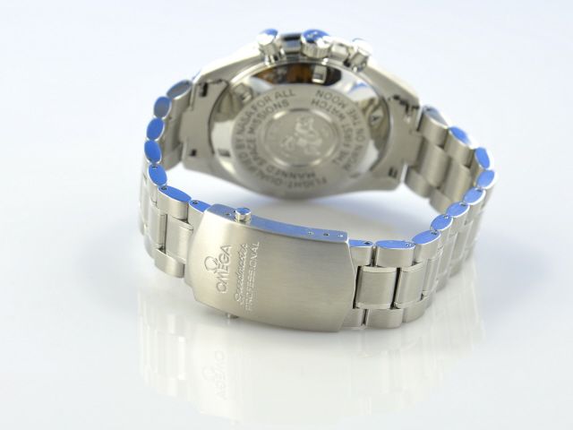 Omega Speedmaster Moonwatch