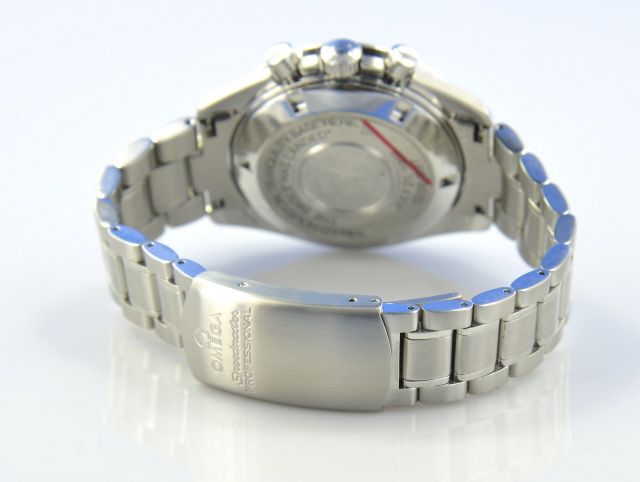 Omega Speedmaster Moonwatch