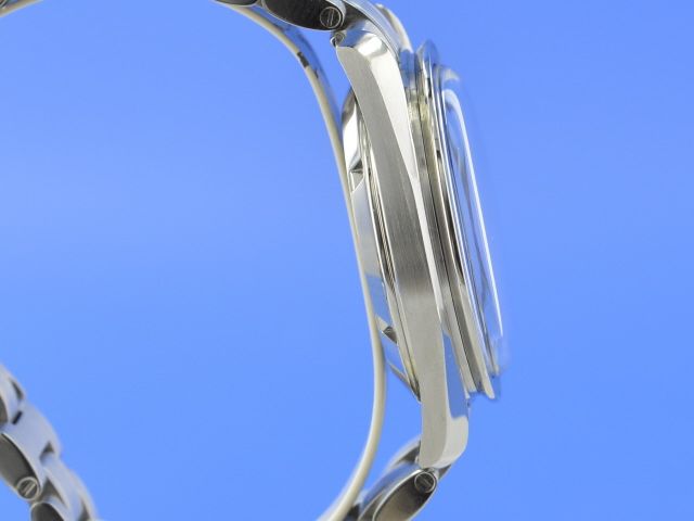 Omega Speedmaster Moonwatch