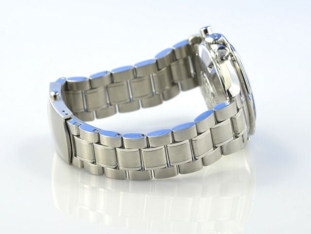 Omega Speedmaster Moonwatch