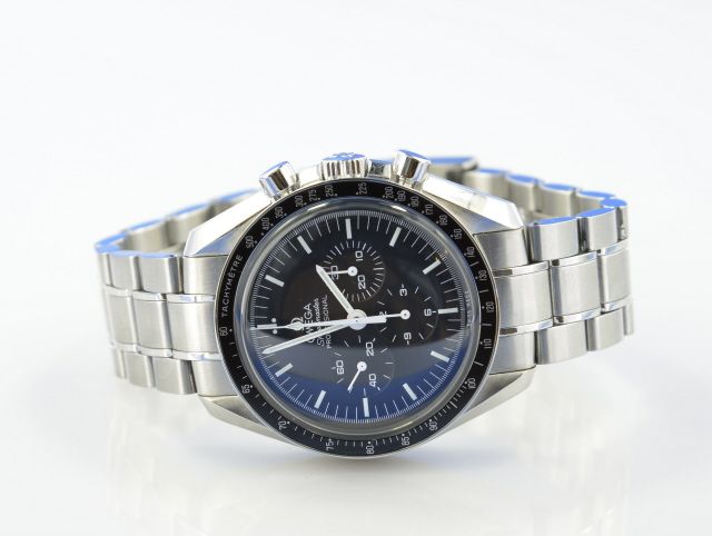 Omega Speedmaster Moonwatch