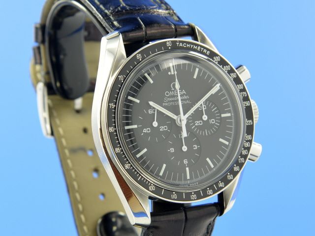 Omega Speedmaster Moonwatch