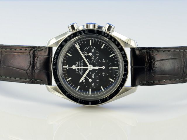 Omega Speedmaster Moonwatch