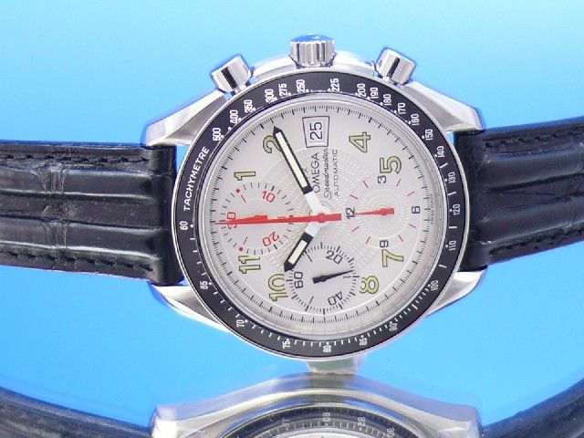 Omega Speedmaster Racing Date Automatik Chronograph