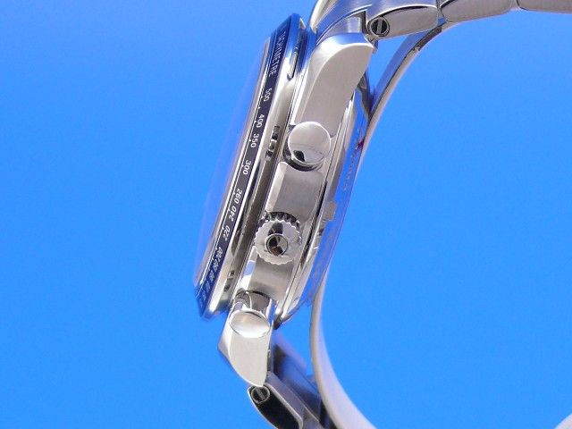 Omega Speedmaster Racing