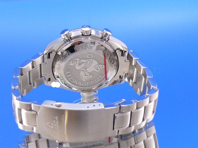 Omega Speedmaster Racing