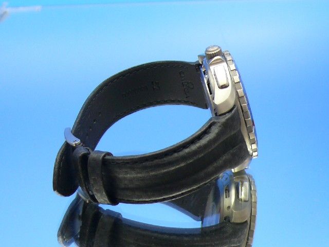 Omega Speedmaster X-33