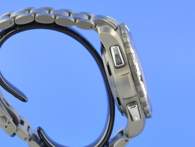 Omega Speedmaster X-33