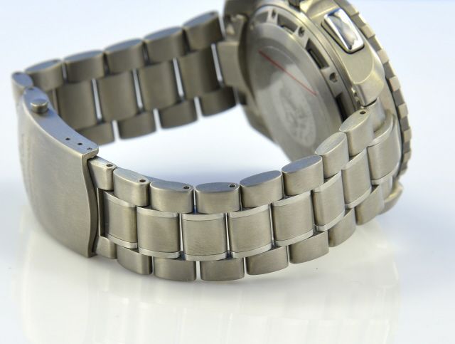 Omega Speedmaster X-33