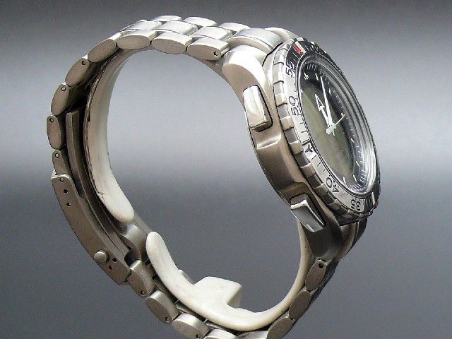 Omega Speedmaster X33