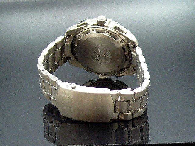 Omega Speedmaster X33