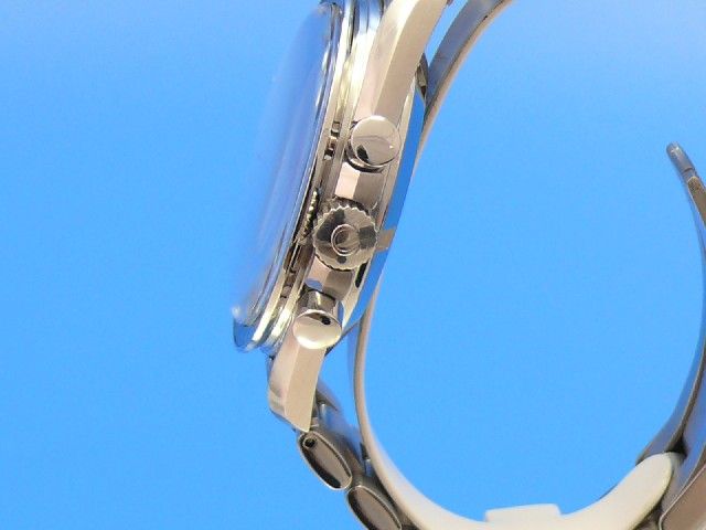 Omega Speedmaster Moonwatch