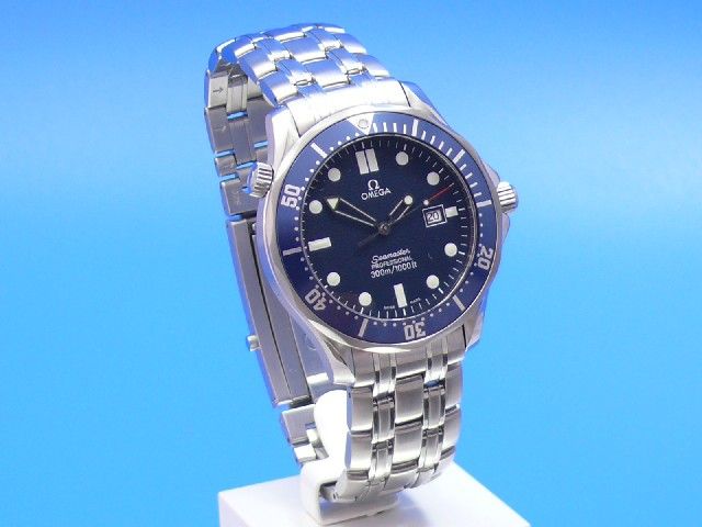 Omega Seamaster 300M James Bond Quarz