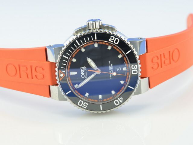 Oris Aquis Date