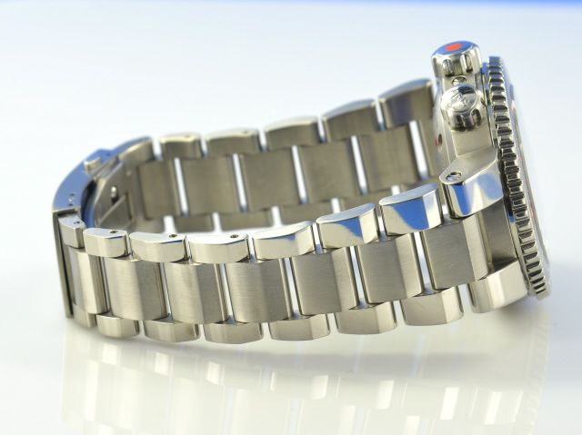 Oris Aquis Carlos Coste Limited Edition IV