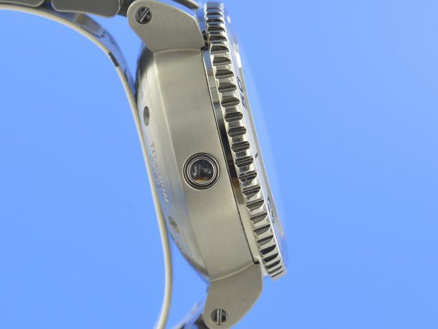 Oris Aquis Chronograph 46mm