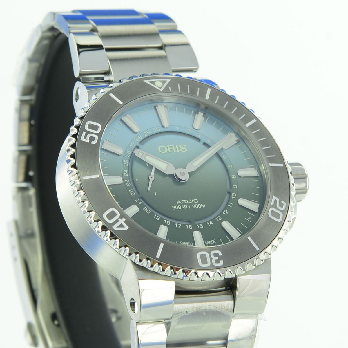 Oris Aquis Dat Watt II Limited Edition Ref. 01 743 7734 4197