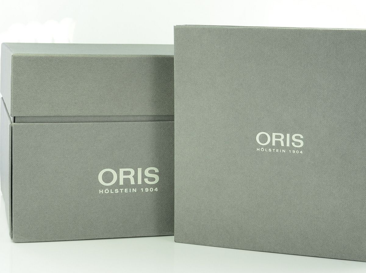 Oris Aquis Date 43.5 mm Automatic