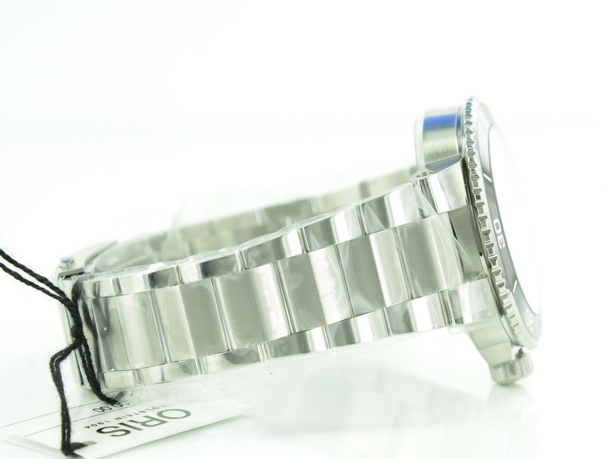 Oris Aquis Date 43.5 mm Automatic