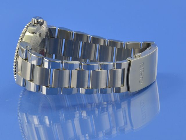 Oris Aquis Date Automatik