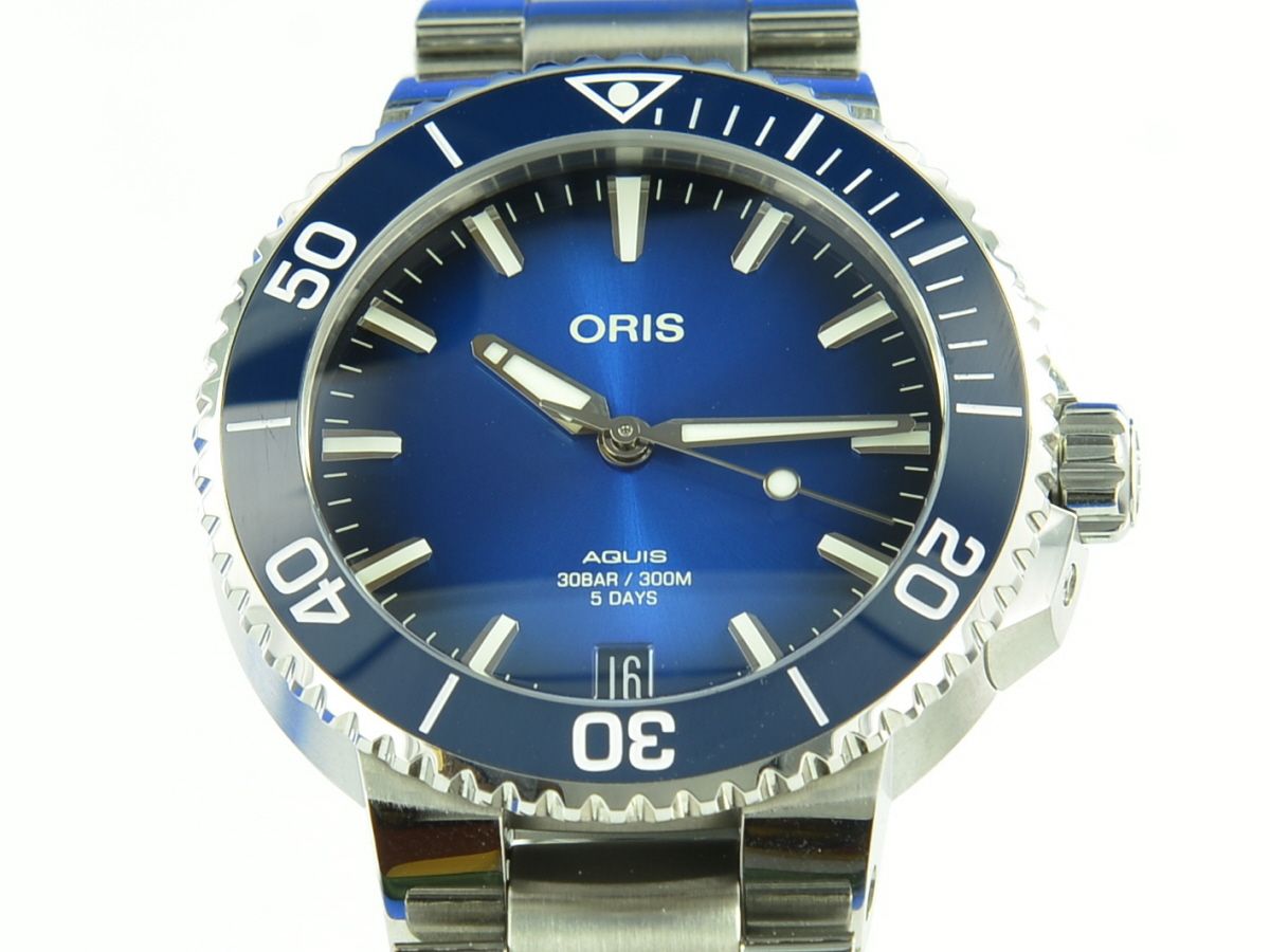 Oris Aquis Date, Caliber 400 7769