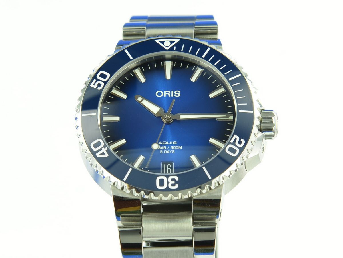 Oris Aquis Date, Caliber 400 7769