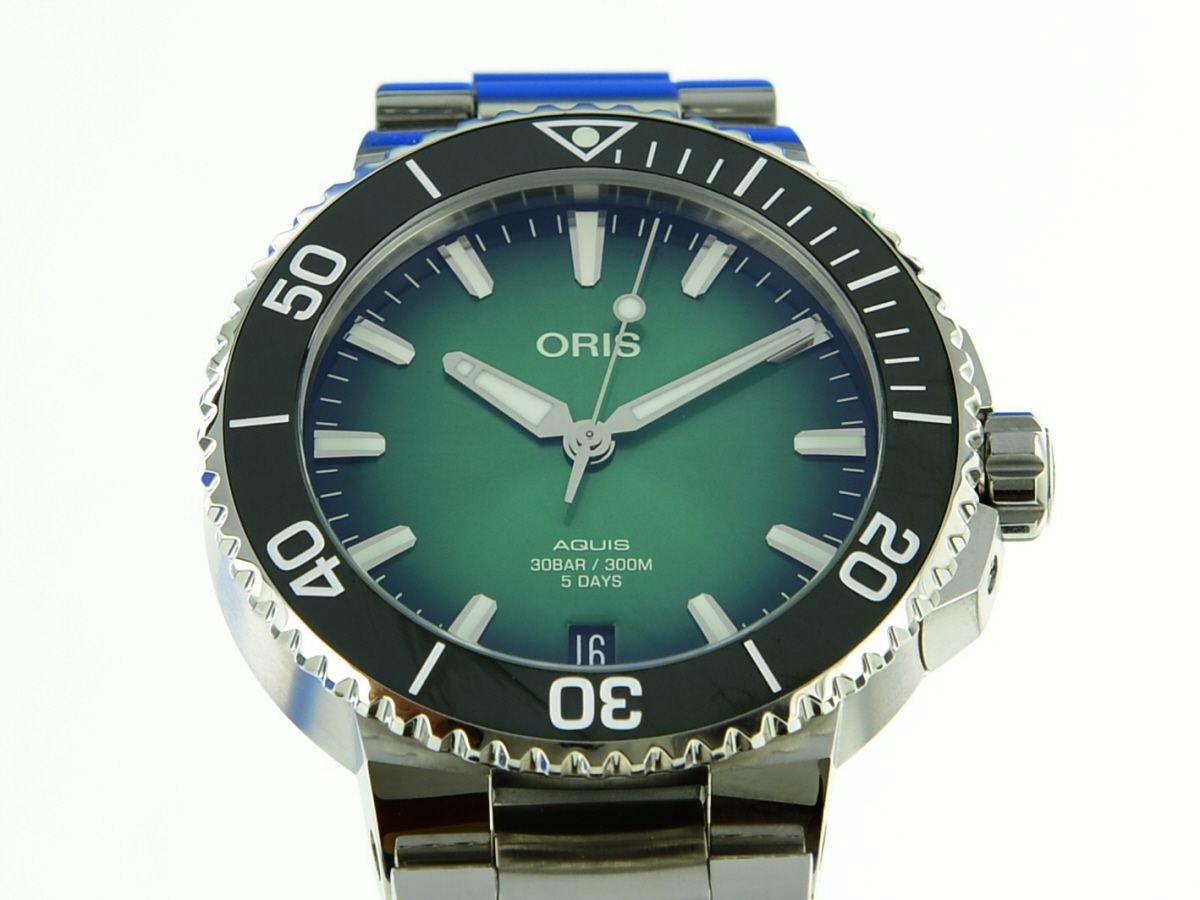 Oris Aquis Date Calibre 400 7769