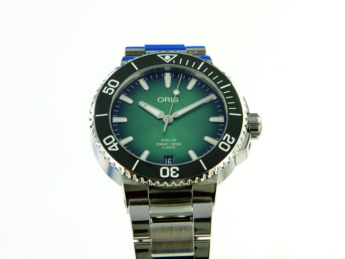 Oris Aquis Date Calibre 400 7769