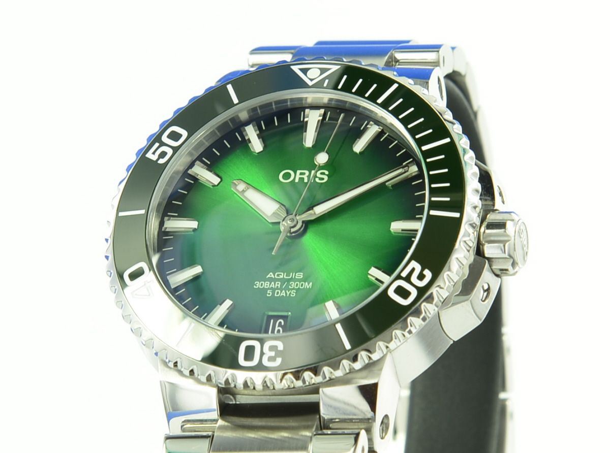 Oris Aquis Date Calibre 400 7769