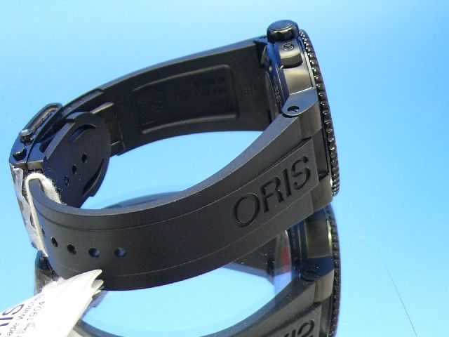 Oris Aquis Date Yellow Devil