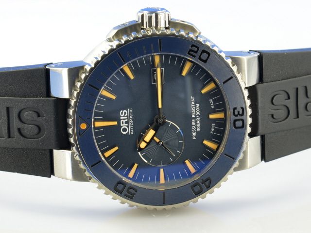 Oris Aquis Maldives Limited Edition