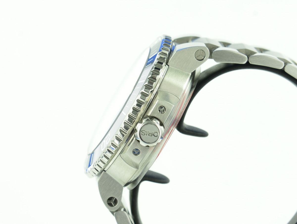 Oris Aquis Small Second