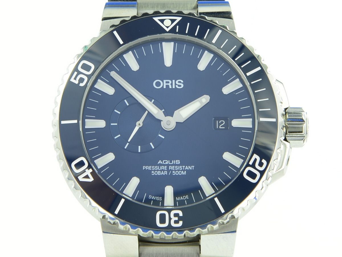 Oris Aquis Small Second, Date