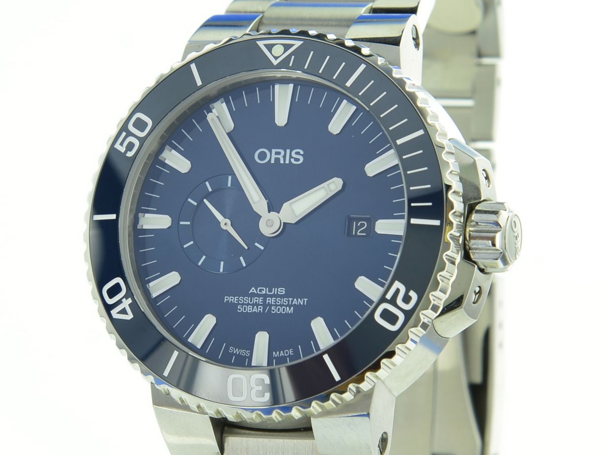 Oris Aquis Small Second, Date