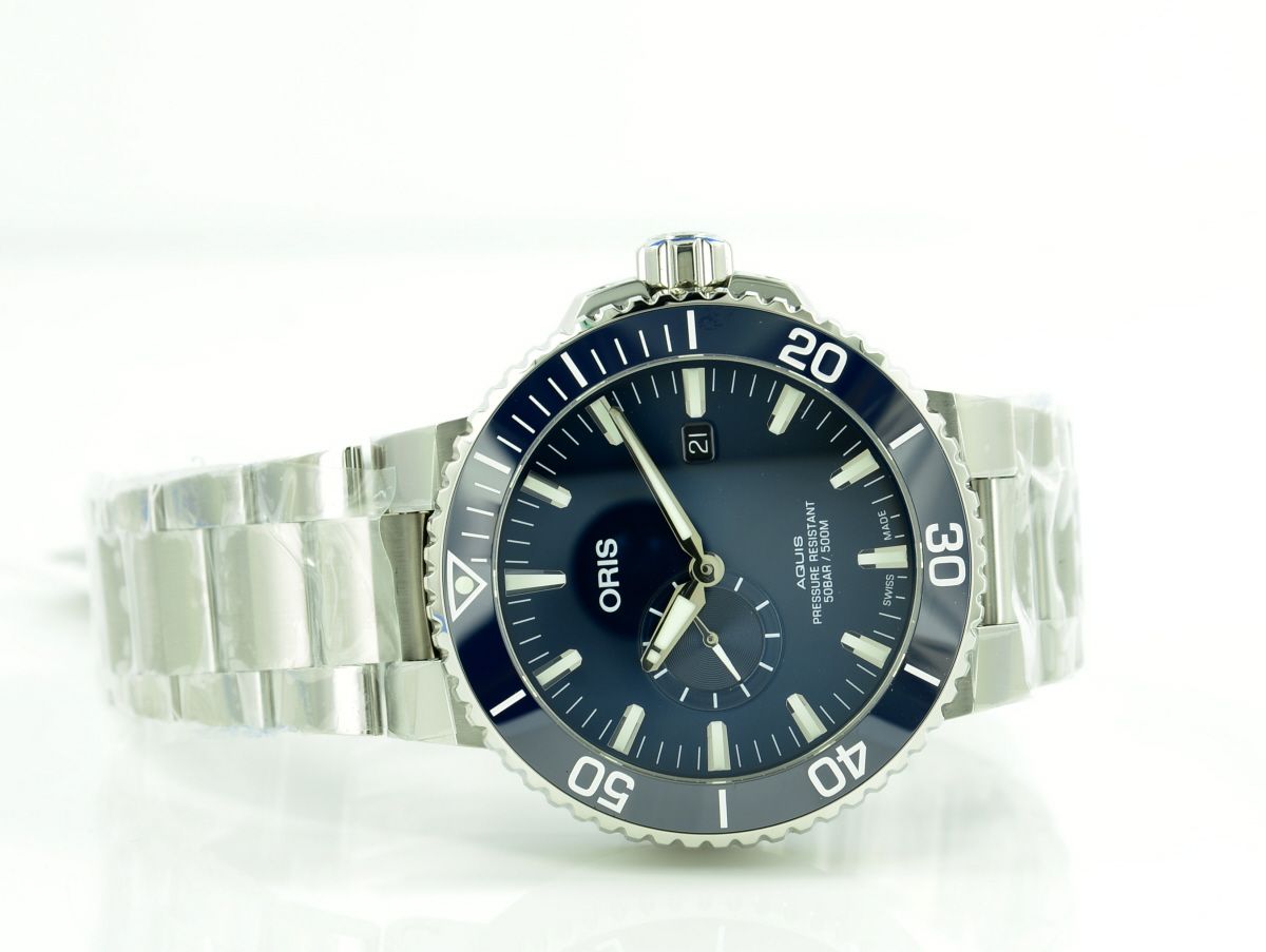 Oris Aquis Small Second Date